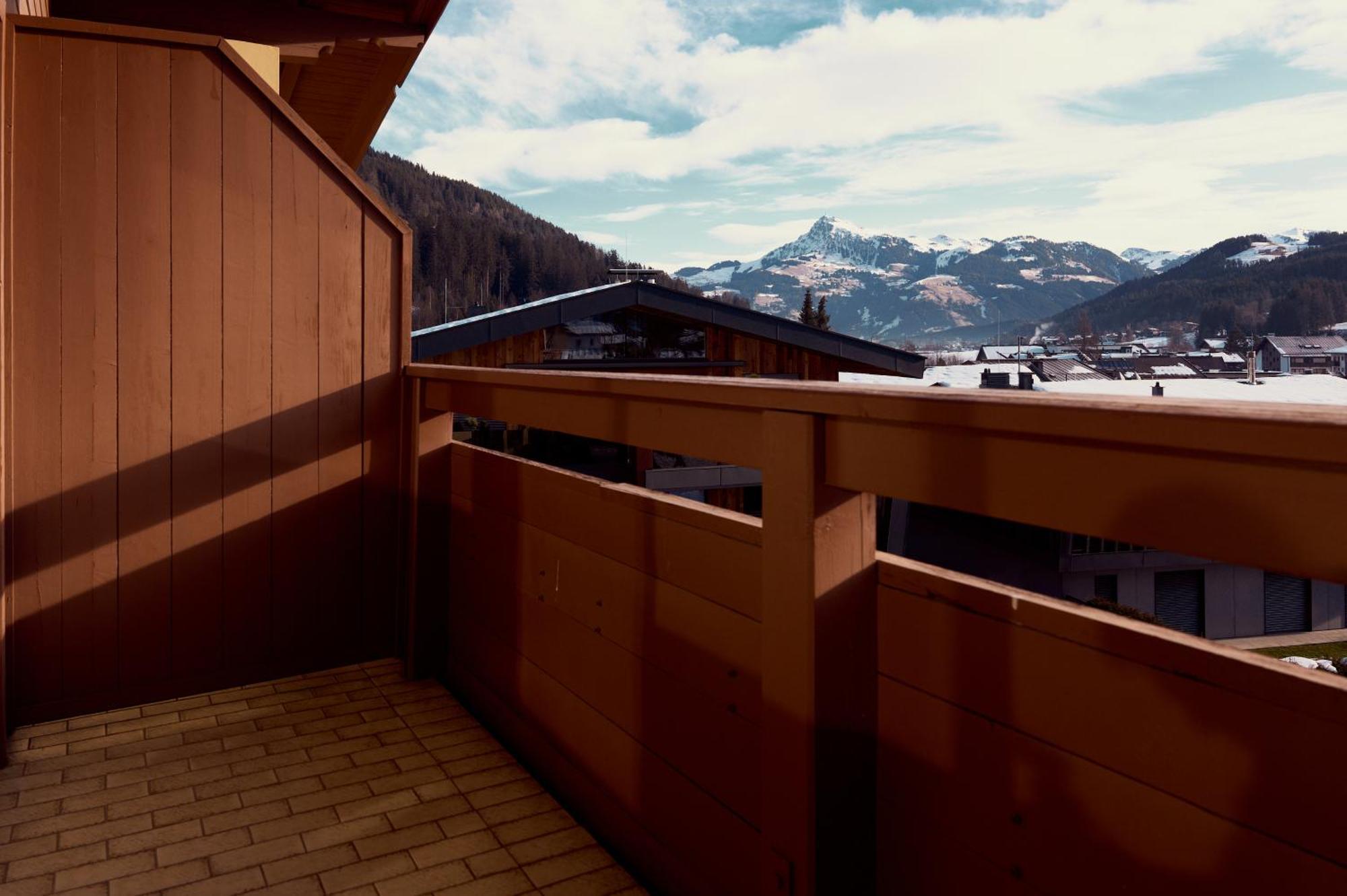 Parkhotel Kirchberg Kirchberg in Tirol Bagian luar foto